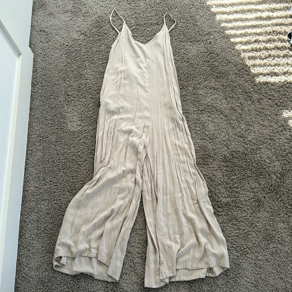 Lulus Size Small Jumpsuit
